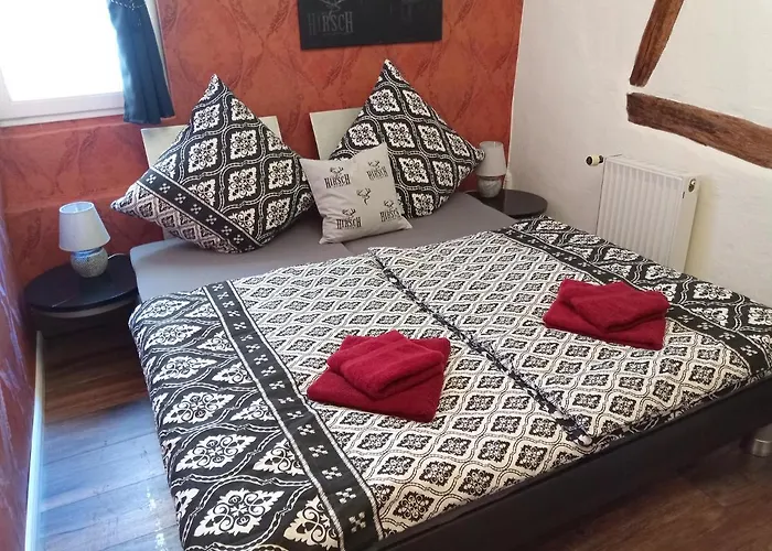 Fuerstenstube 希尔施霍恩